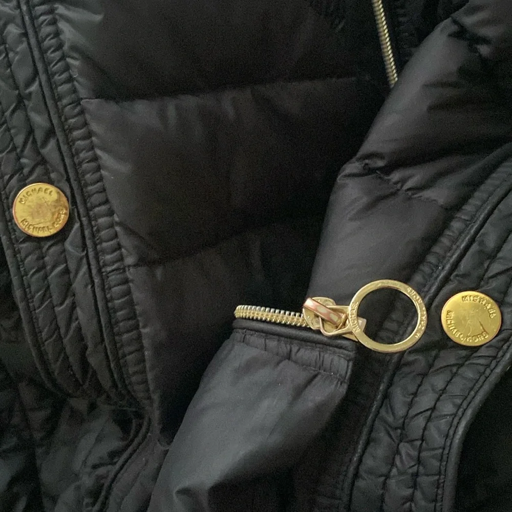 Michael Kors Down filled packable coat - Picture 3 of 10